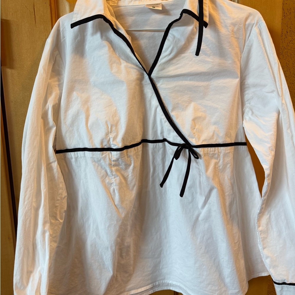 9 XL Maternity shirts-like new